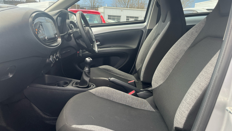 Toyota Aygo X 1.0 VVT-i Pure 5dr Petrol Hatchback